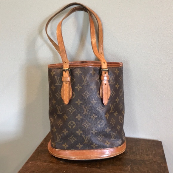 Louis Vuitton Handbags - Louis Vuitton Handbag